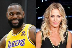 NBA女主播控诉詹姆斯逼她辞职 因取笑“决定”
